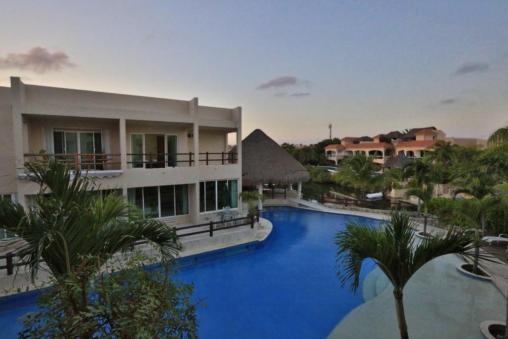 Coral Maya Stay Suites Puerto Aventuras Buitenkant foto